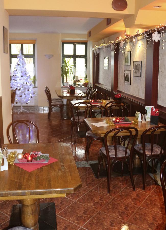 Gasthaus & Pension "Zur Rose" Веймар Екстер'єр фото