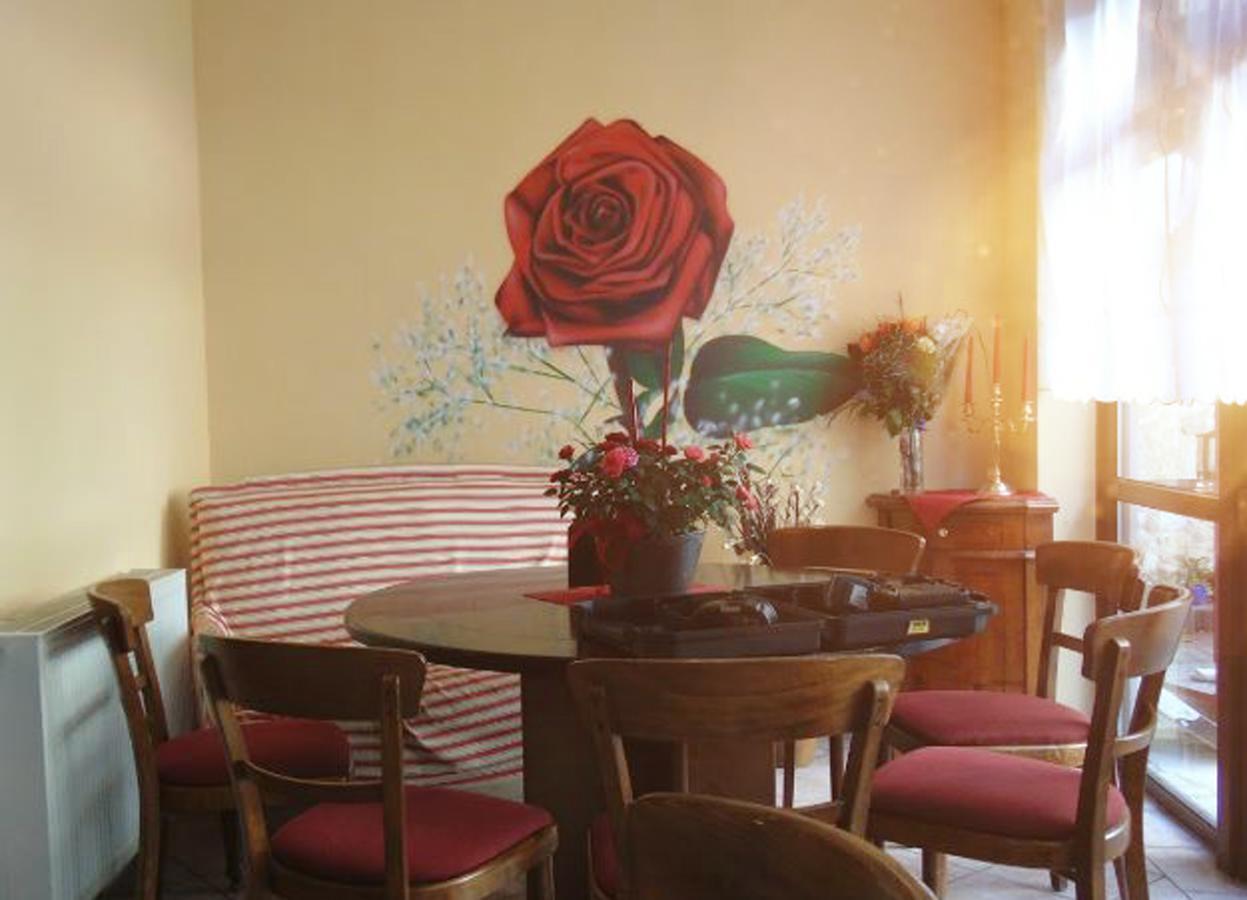 Gasthaus & Pension "Zur Rose" Веймар Екстер'єр фото